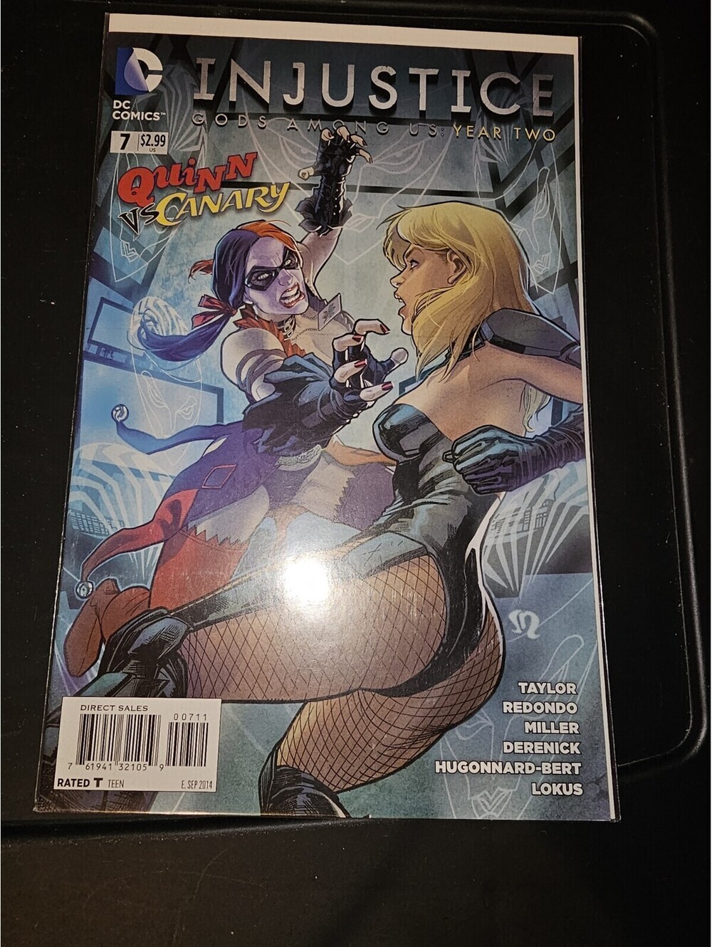 INJUSTICE GODS AMONG US YEAR TWO #7 HARLEY QUINN VS BLACK CANARY VF/NM
